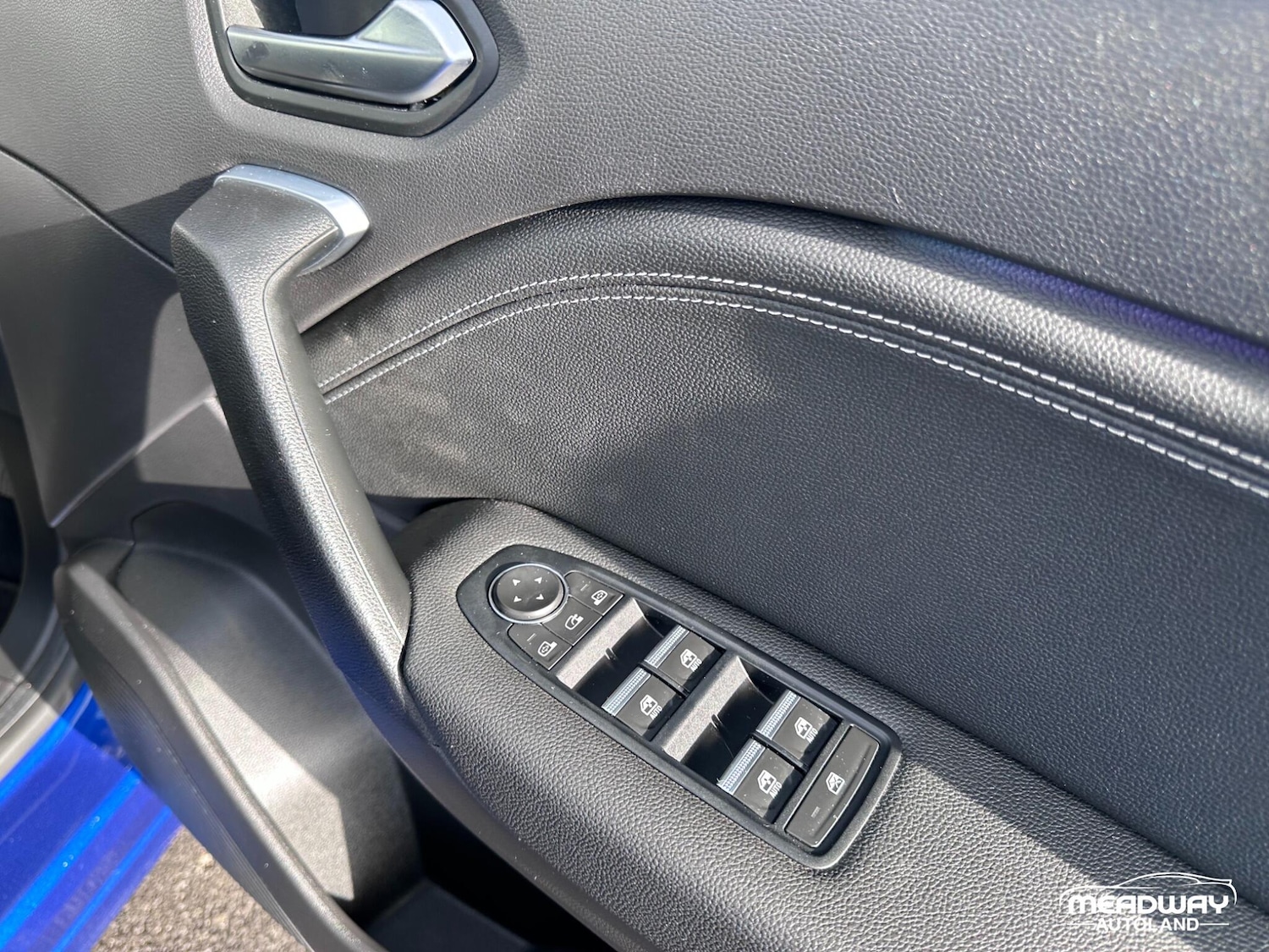 Used Renault Captur 2024 for sale - 76060404: Photo 25