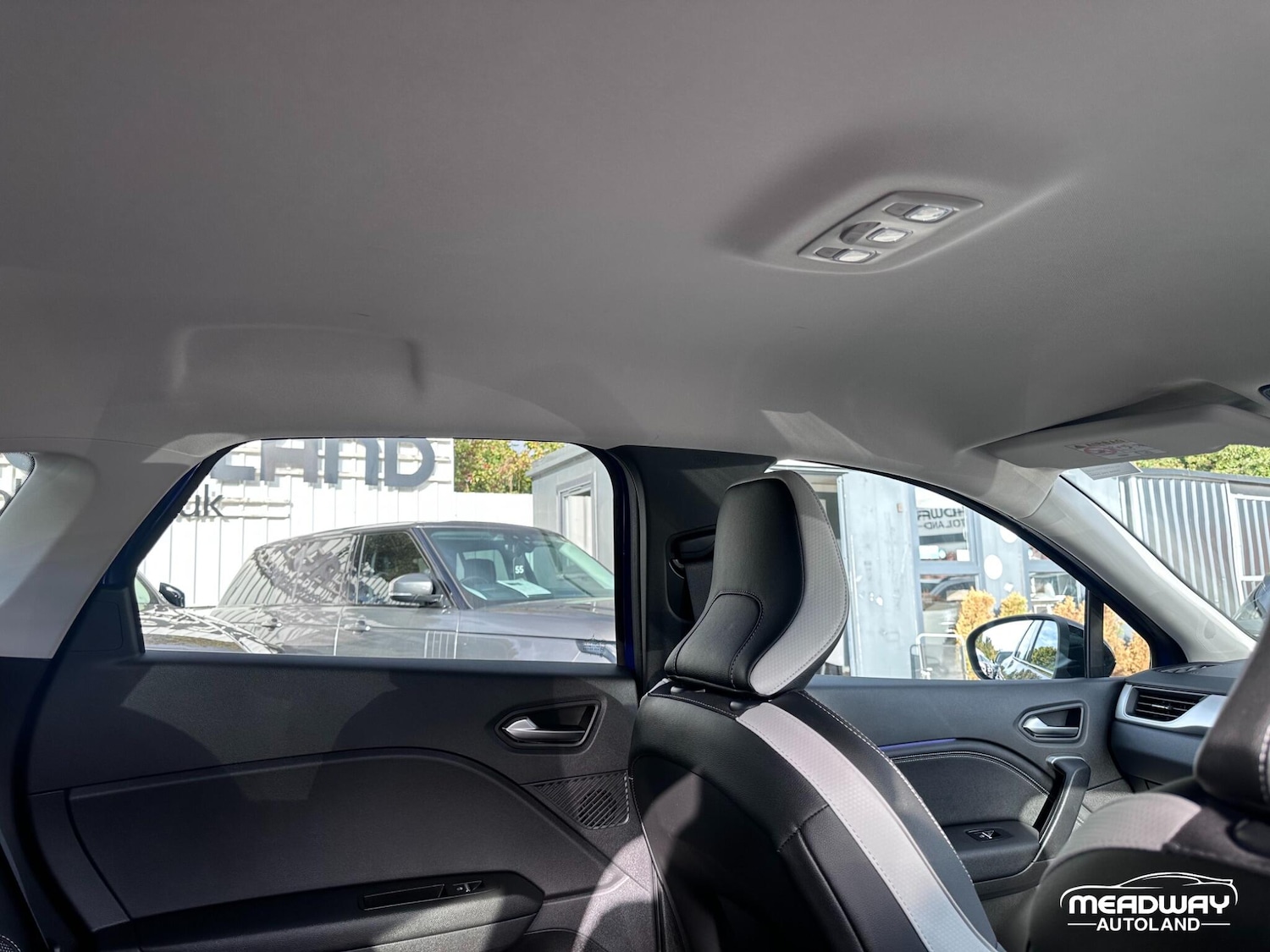 Used Renault Captur 2024 for sale - 76060404: Photo 33