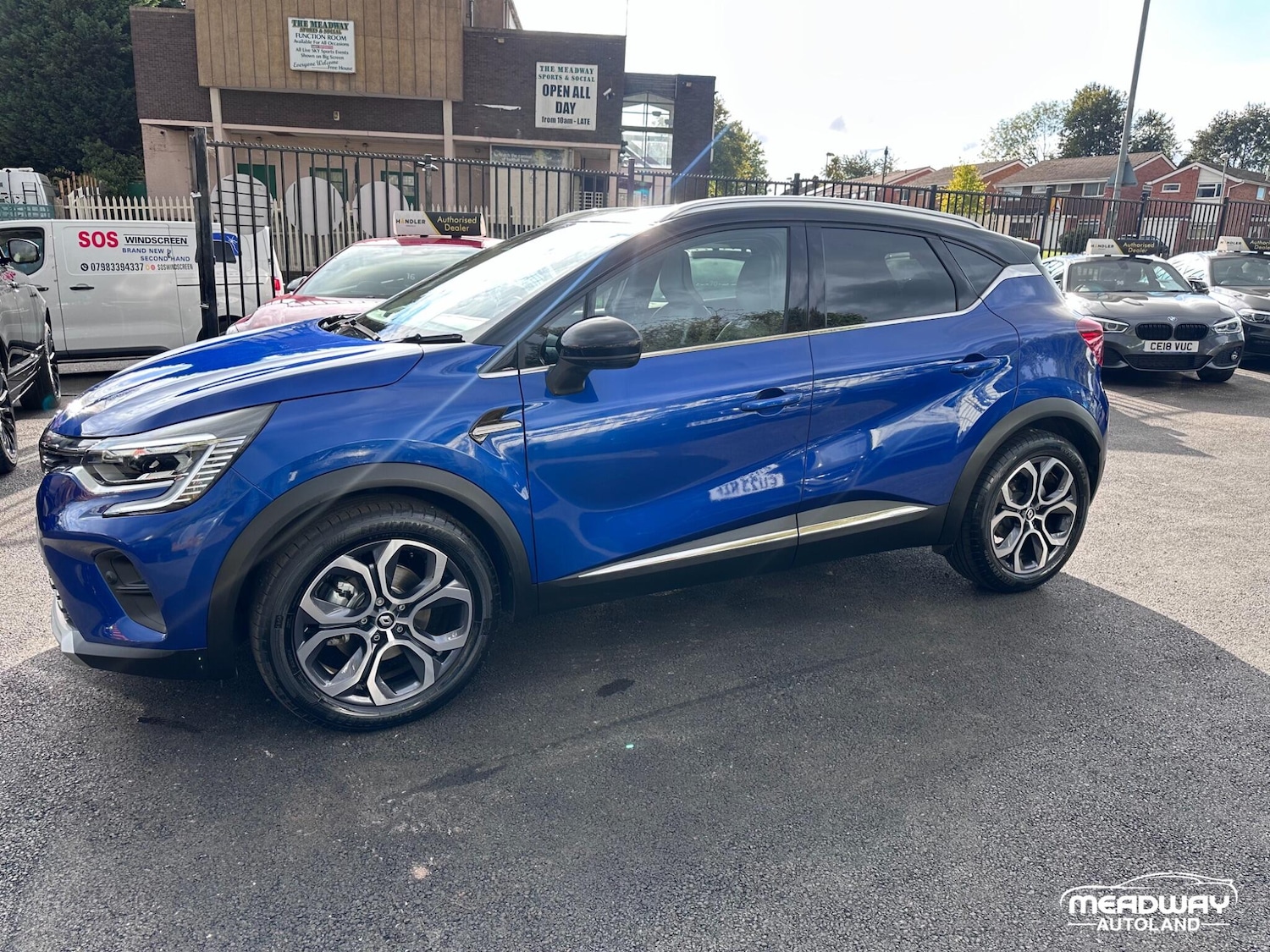 Used Renault Captur 2024 for sale - 76060404: Photo 5