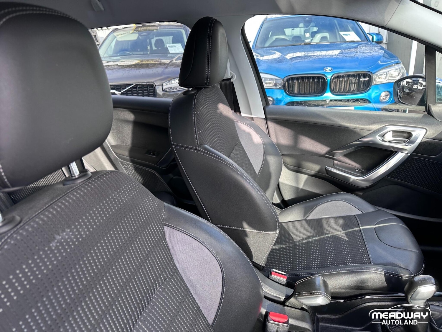 Used Peugeot 2008 2016 for sale - 76752569: Photo 28