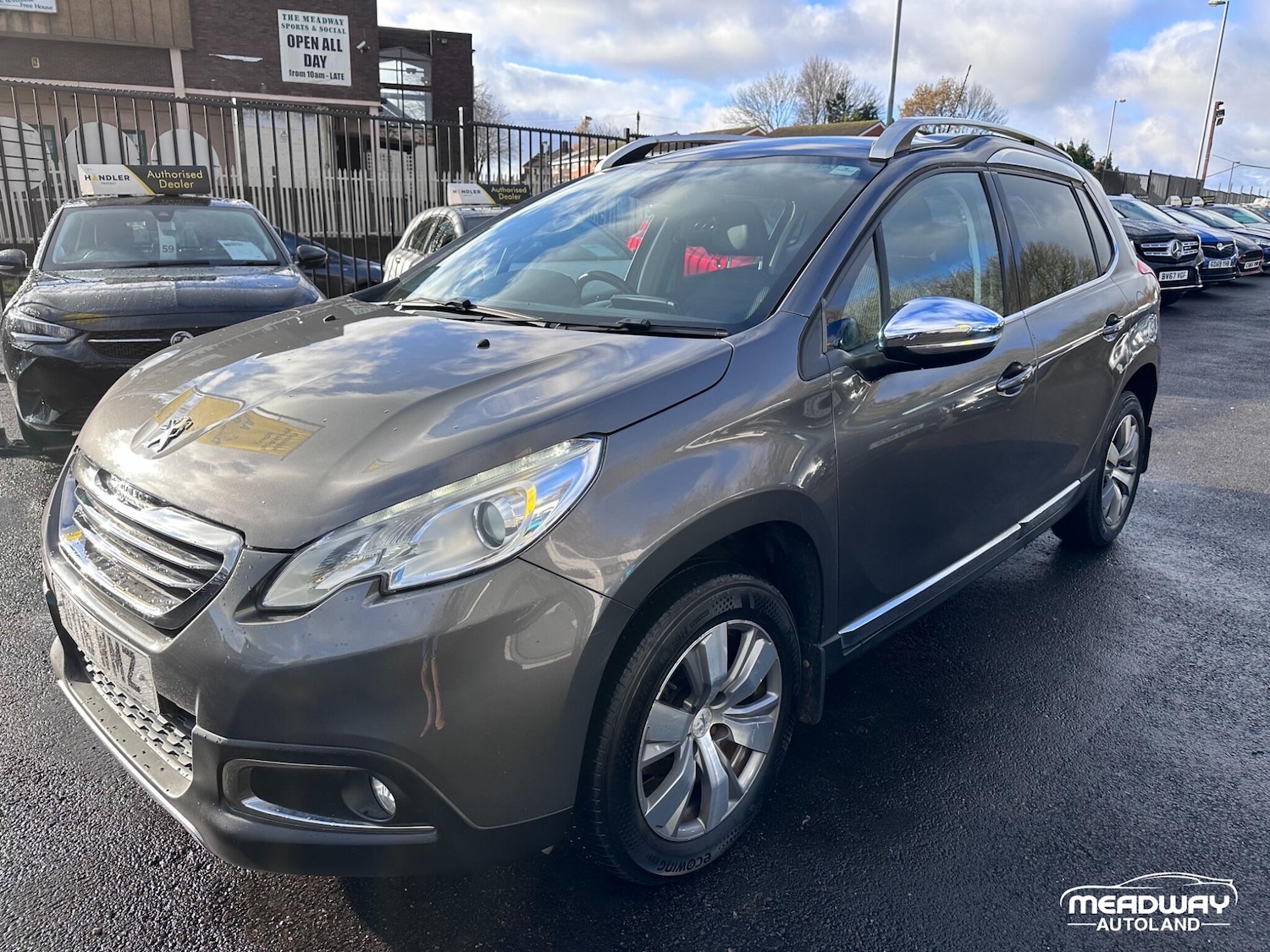 Used Peugeot 2008 2016 for sale - 76752569: Photo 5