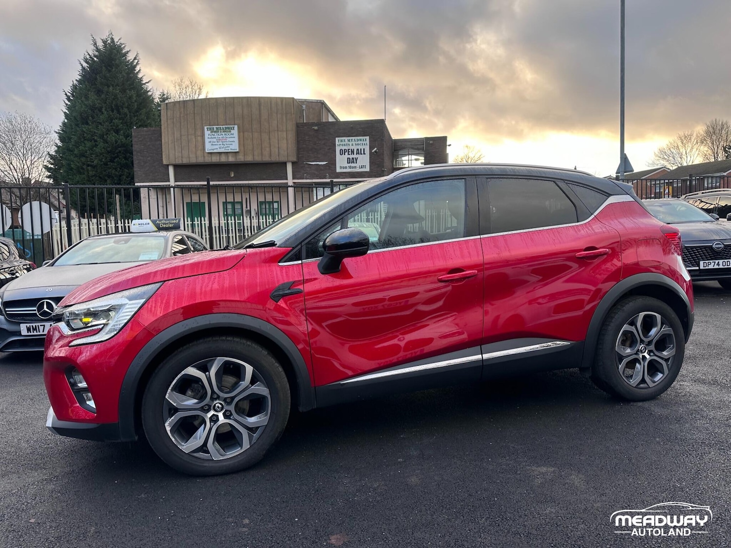 Used Renault Captur for sale - 78148186: Photo 9