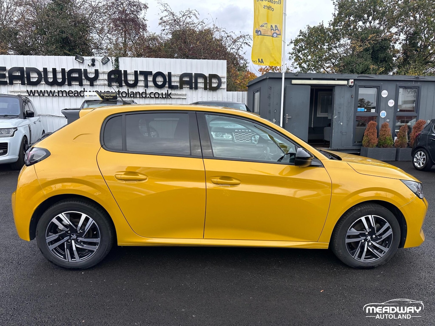 Used Peugeot 208 2023 for sale - 76472793: Photo 12