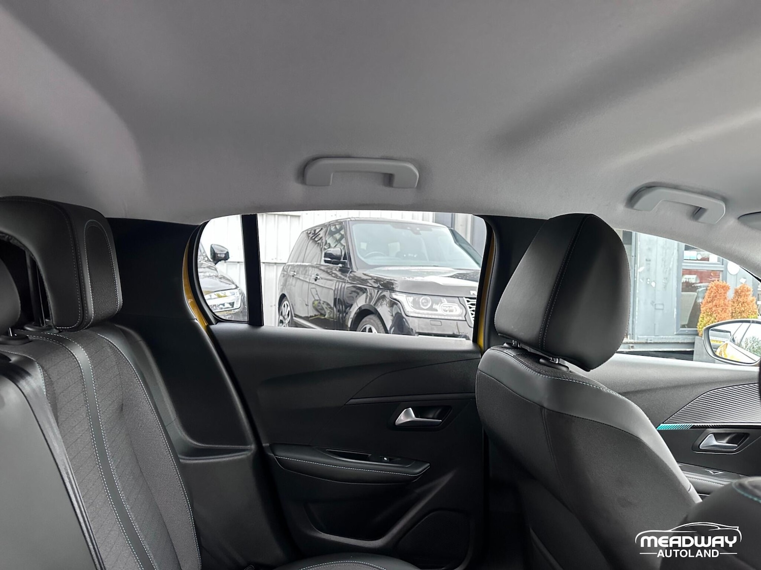 Used Peugeot 208 2023 for sale - 76472793: Photo 28