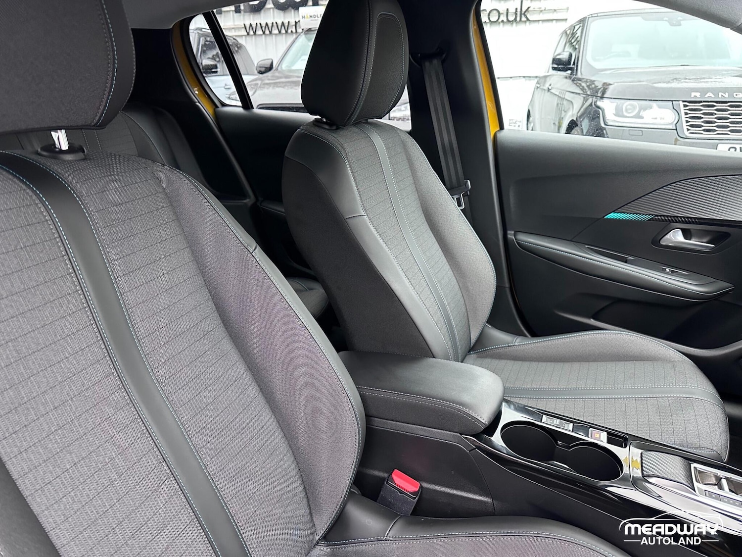 Used Peugeot 208 2023 for sale - 76472793: Photo 46