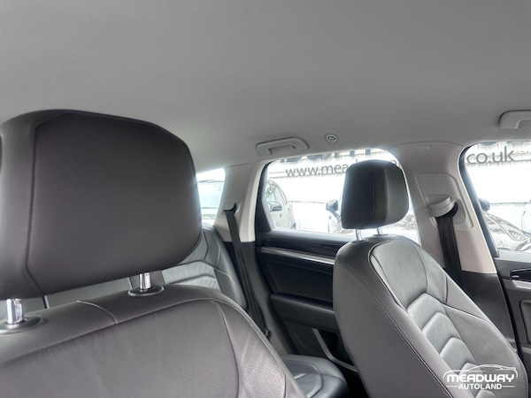 Used Volkswagen Touareg 2019 for sale - 76295629: Photo 32