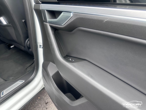 Used Volkswagen Touareg 2019 for sale - 76295629: Photo 41