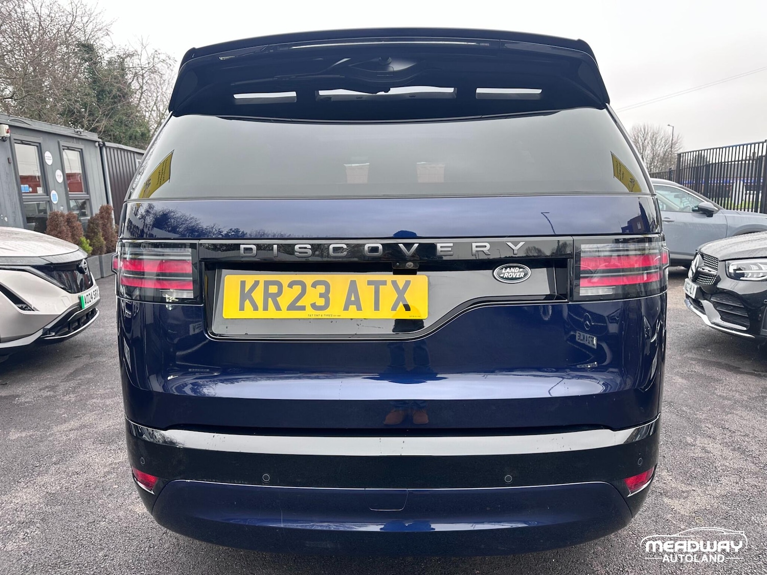 Used Land Rover Discovery 2023 for sale - 77330875: Photo 16