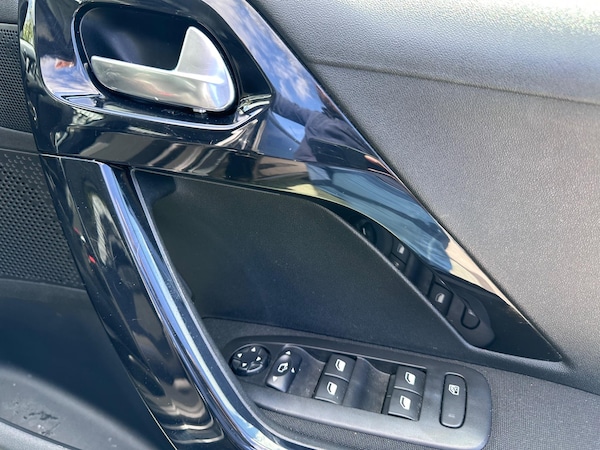 Used Peugeot 2008 2019 for sale - 74574424: Photo 29