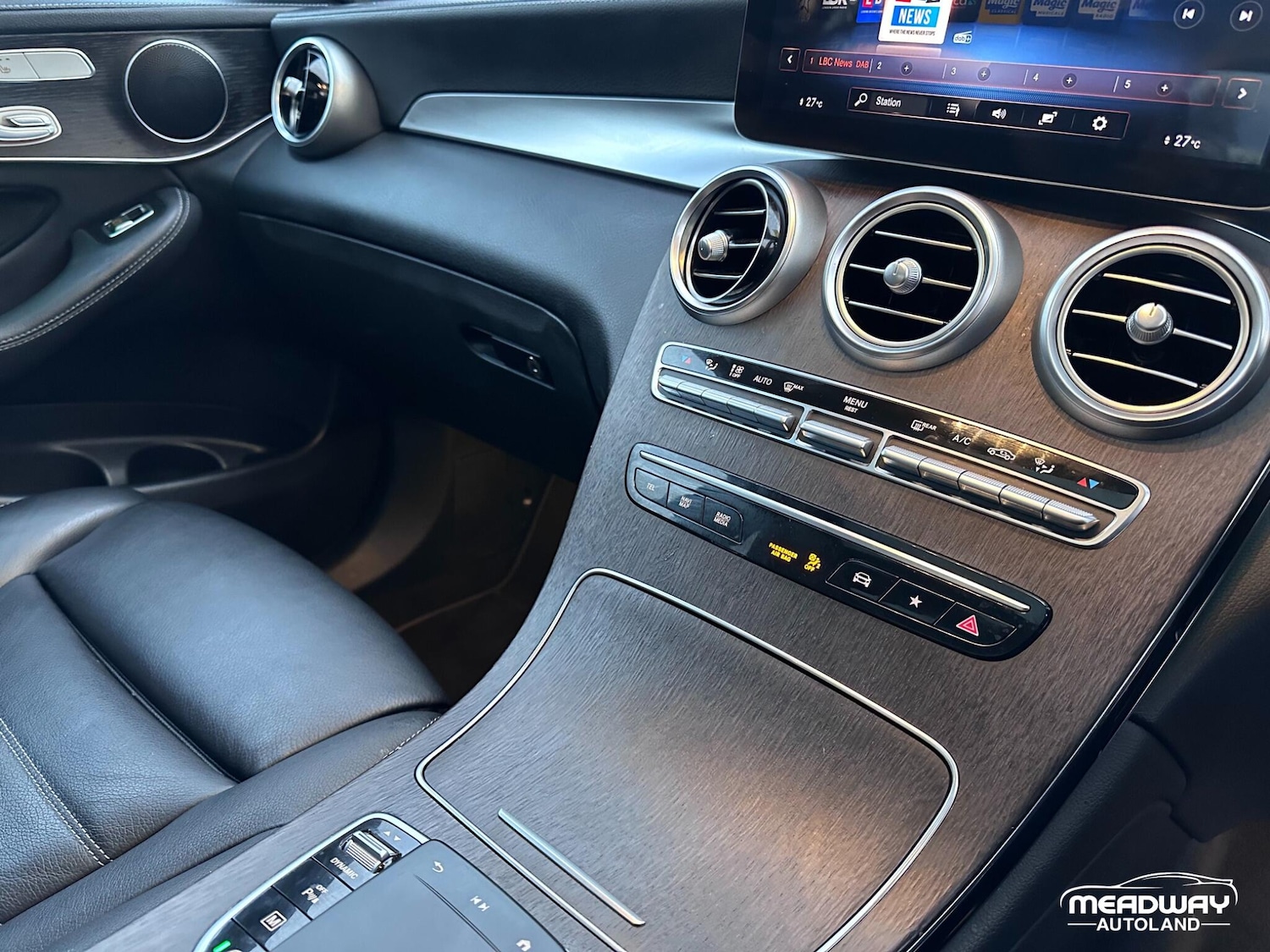 Used Mercedes-Benz GLC 2022 for sale - 77202623: Photo 18