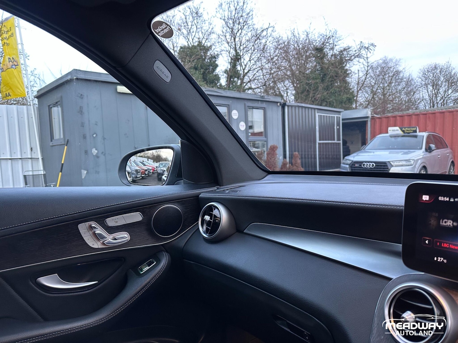 Used Mercedes-Benz GLC 2022 for sale - 77202623: Photo 24