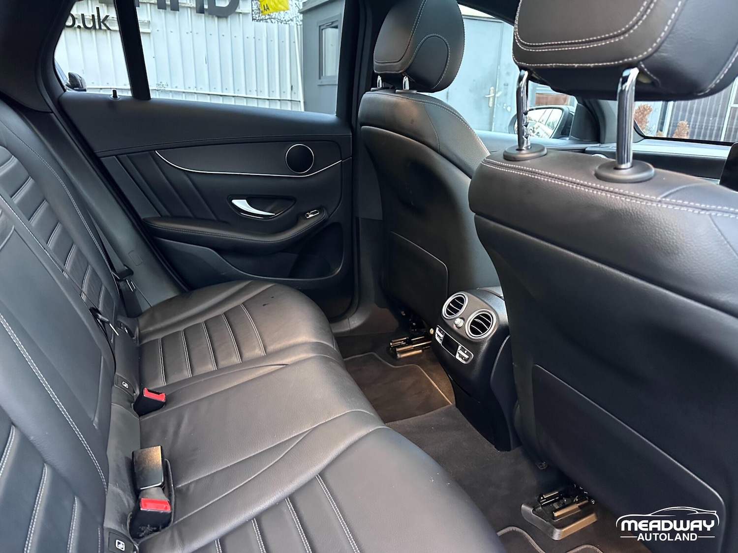 Used Mercedes-Benz GLC 2022 for sale - 77202623: Photo 27