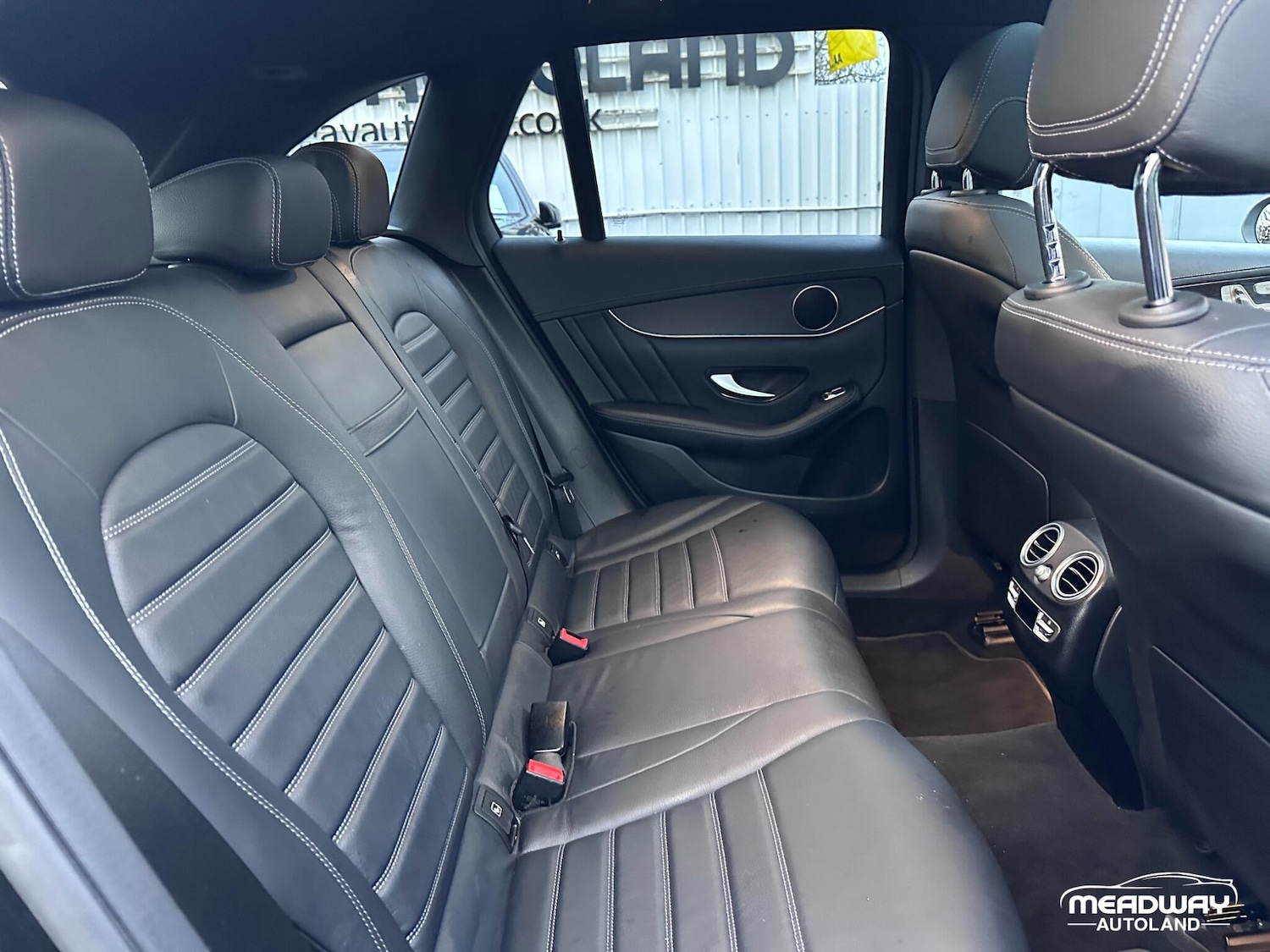 Used Mercedes-Benz GLC 2022 for sale - 77202623: Photo 28