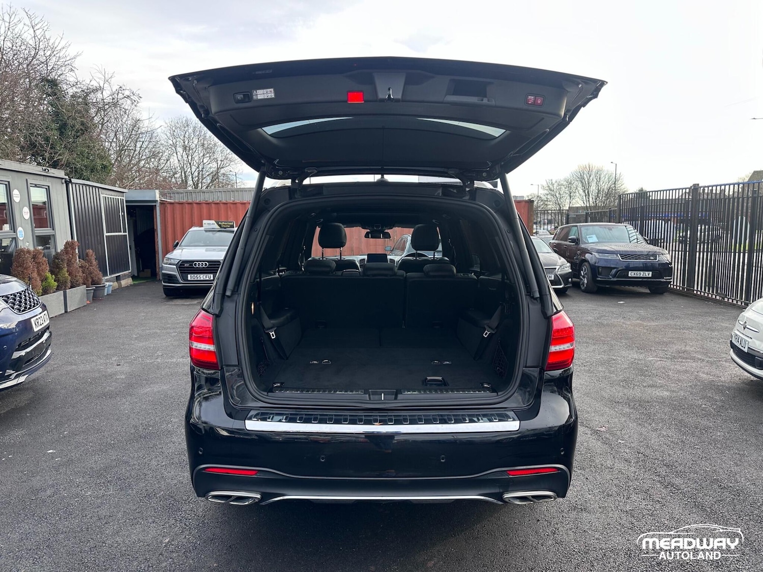 Used Mercedes-Benz GLS 2017 for sale - 77203490: Photo 46