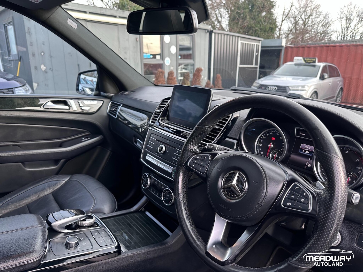 Used Mercedes-Benz GLS 2017 for sale - 77203490: Photo 9