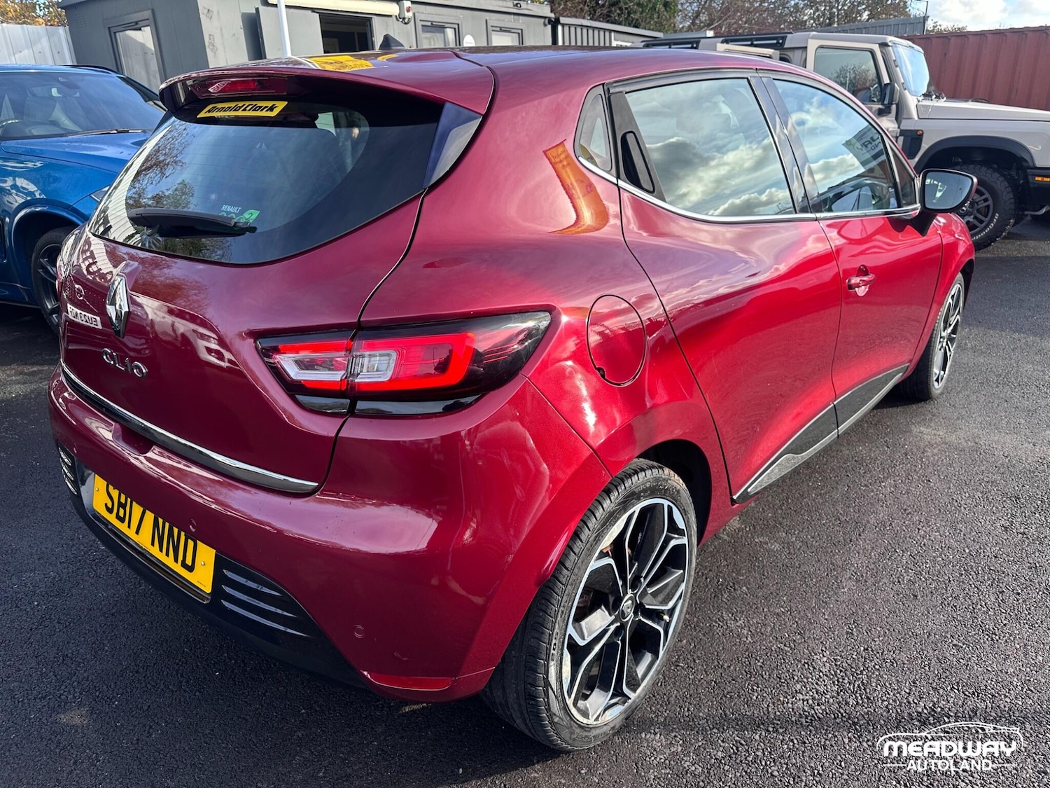 Used Renault Clio 2017 for sale - 76572329: Photo 12