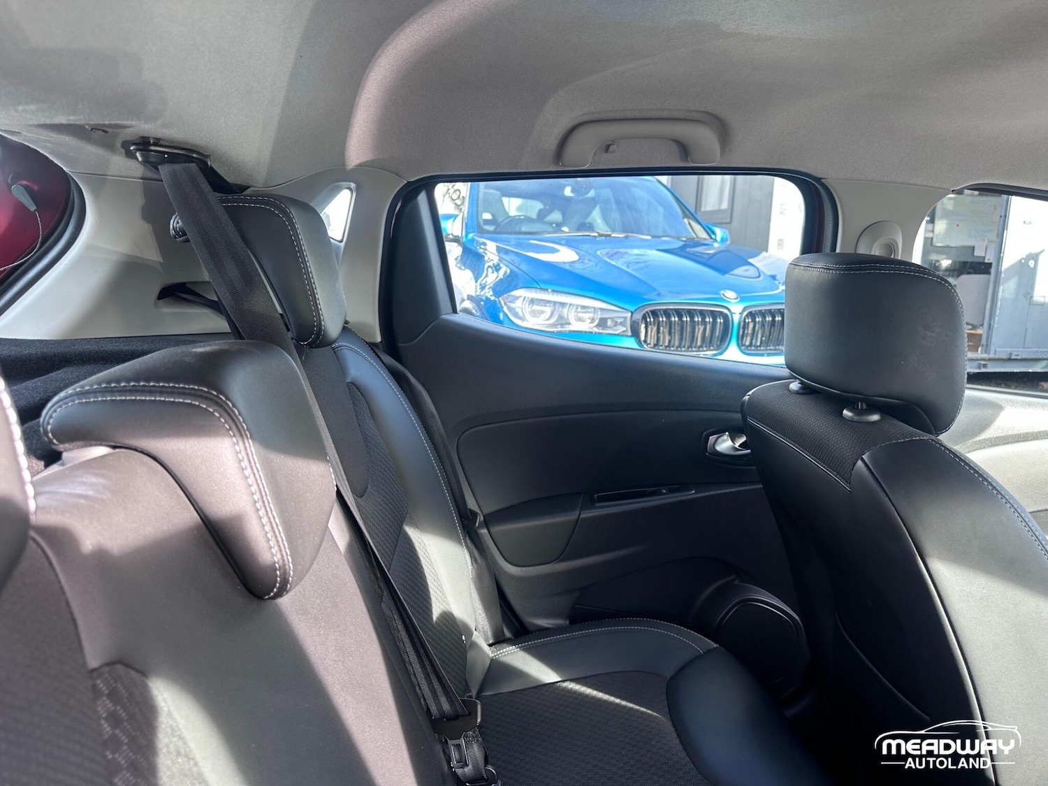 Used Renault Clio 2017 for sale - 76572329: Photo 31