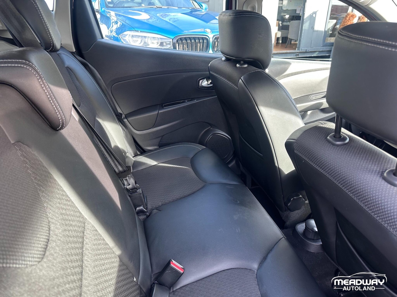 Used Renault Clio 2017 for sale - 76572329: Photo 35