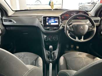 Used Peugeot 208 2012 for sale - 74723163: Photo