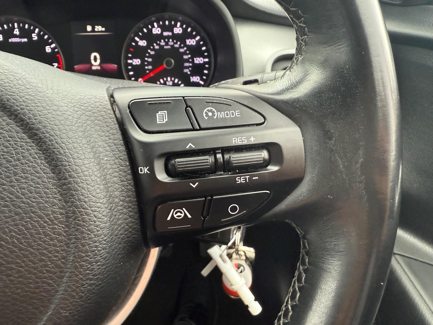 Used Kia Stonic 2022 for sale - 77081287: Photo 33