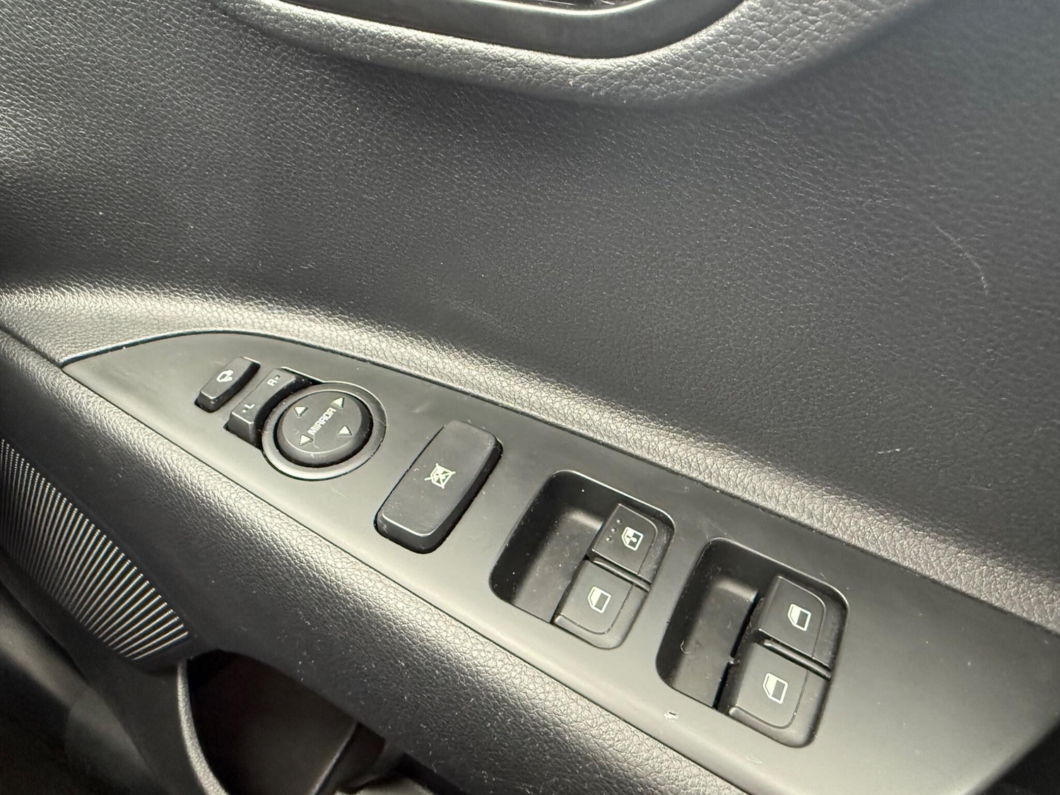 Used Kia Stonic 2022 for sale - 77081287: Photo 35