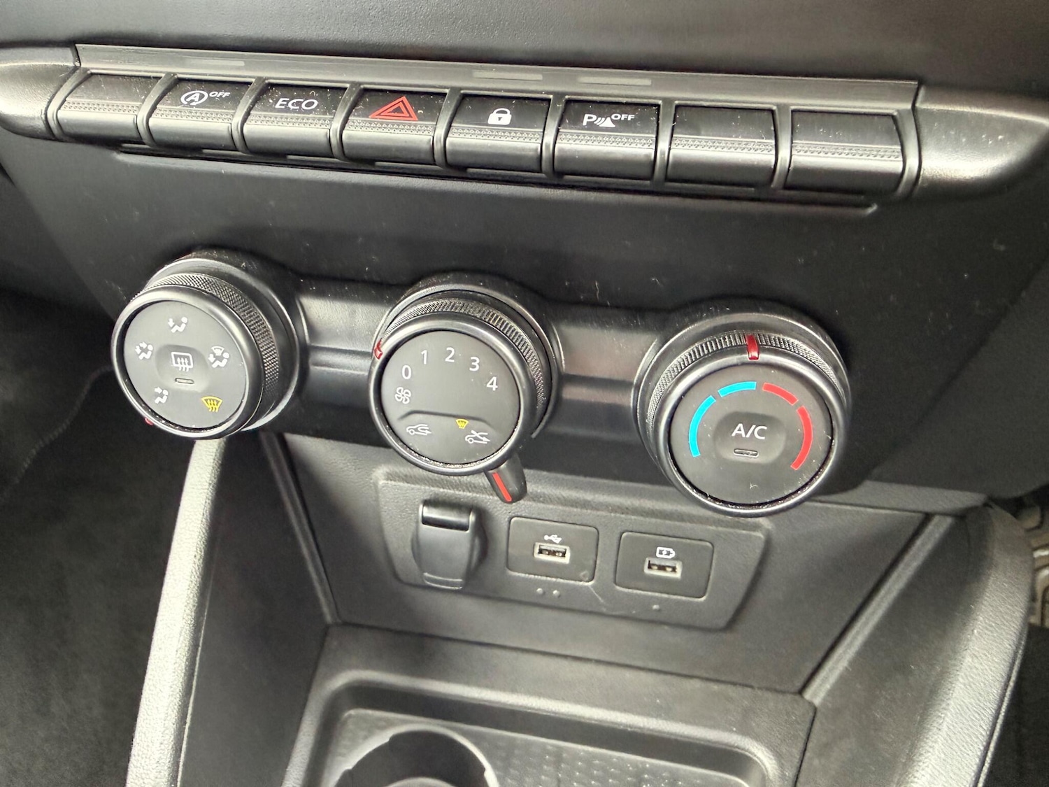 Used Dacia Duster 2022 for sale - 77683145: Photo 30