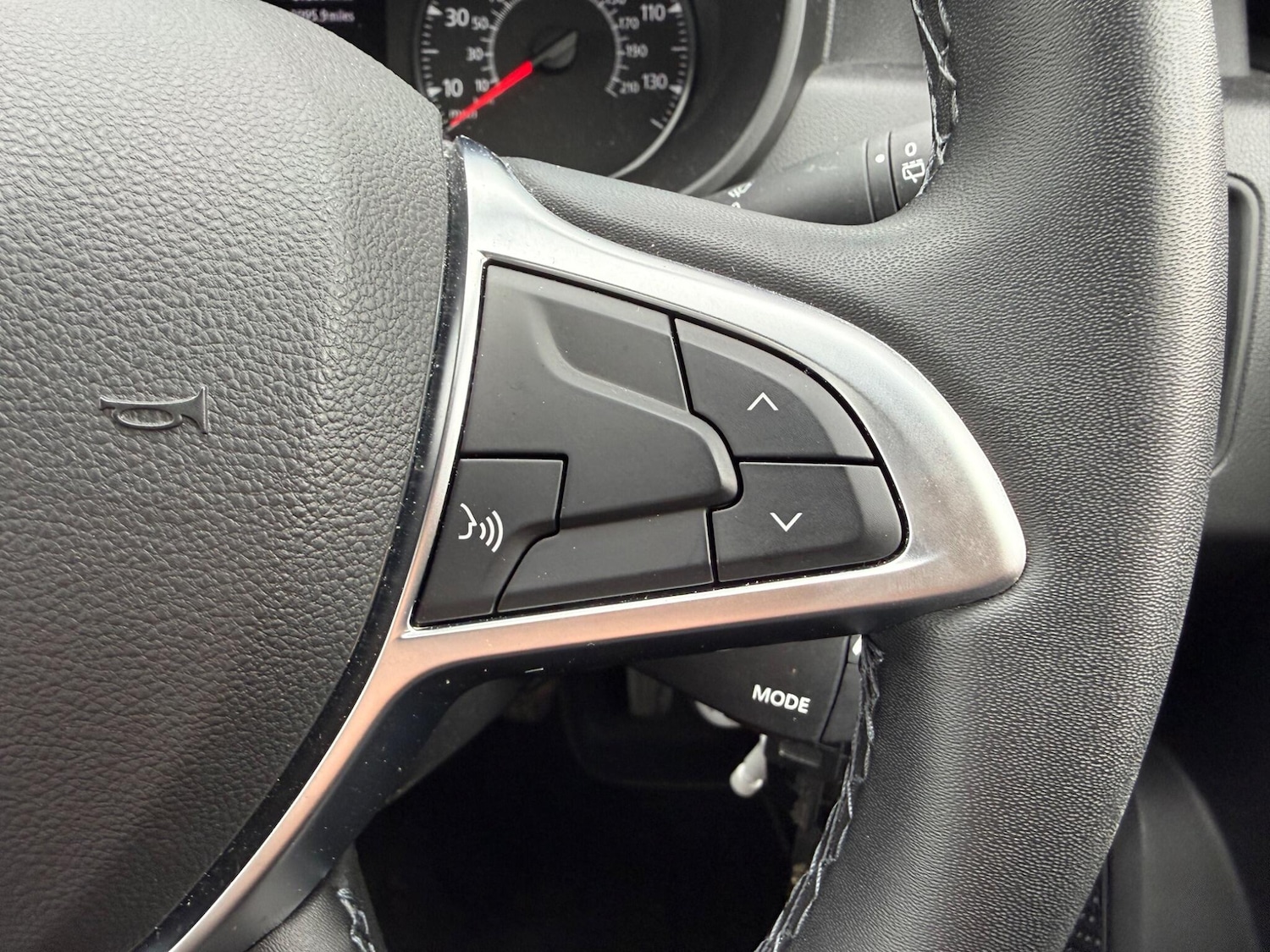 Used Dacia Duster 2022 for sale - 77683145: Photo 34