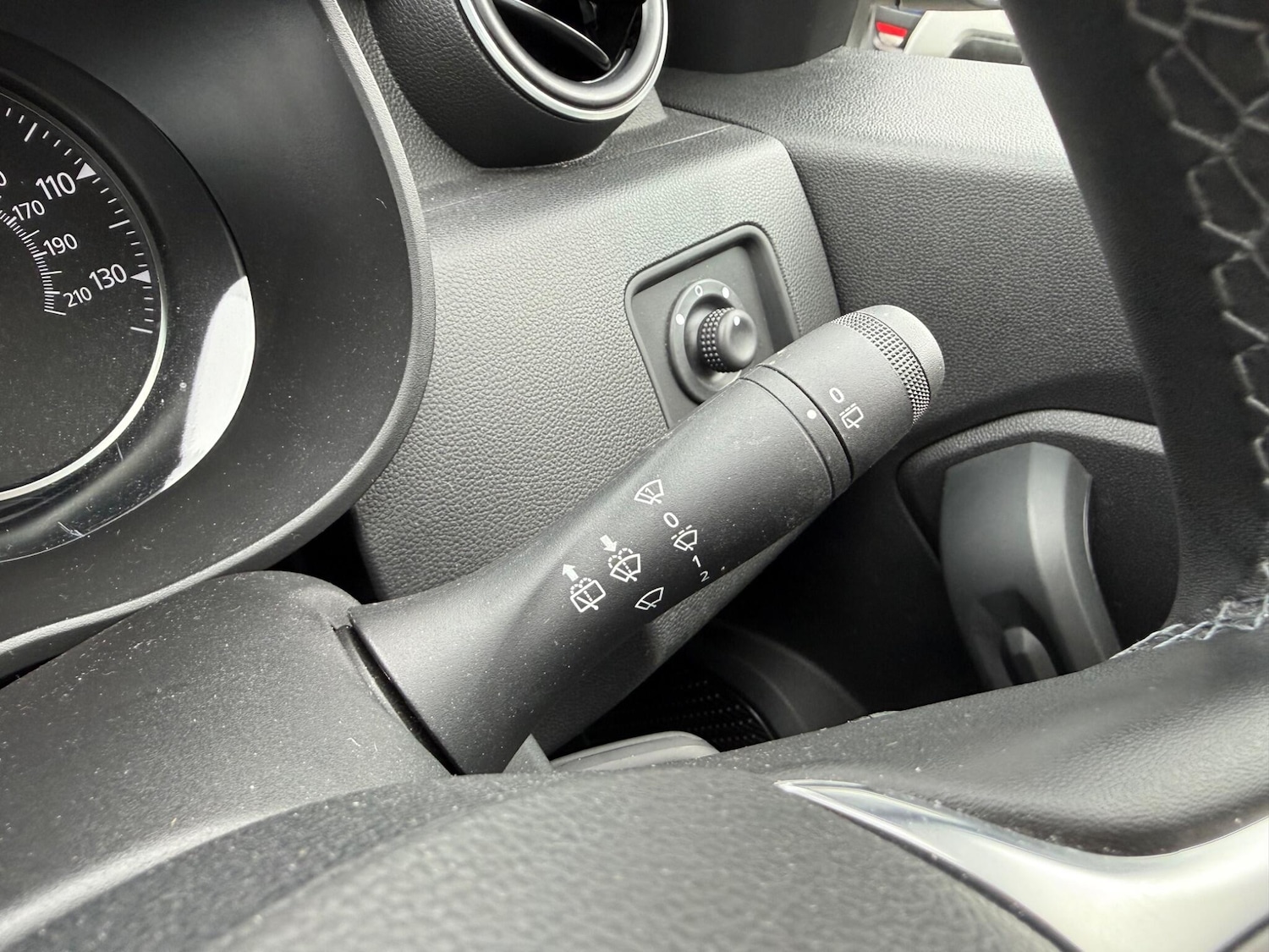 Used Dacia Duster 2022 for sale - 77683145: Photo 36