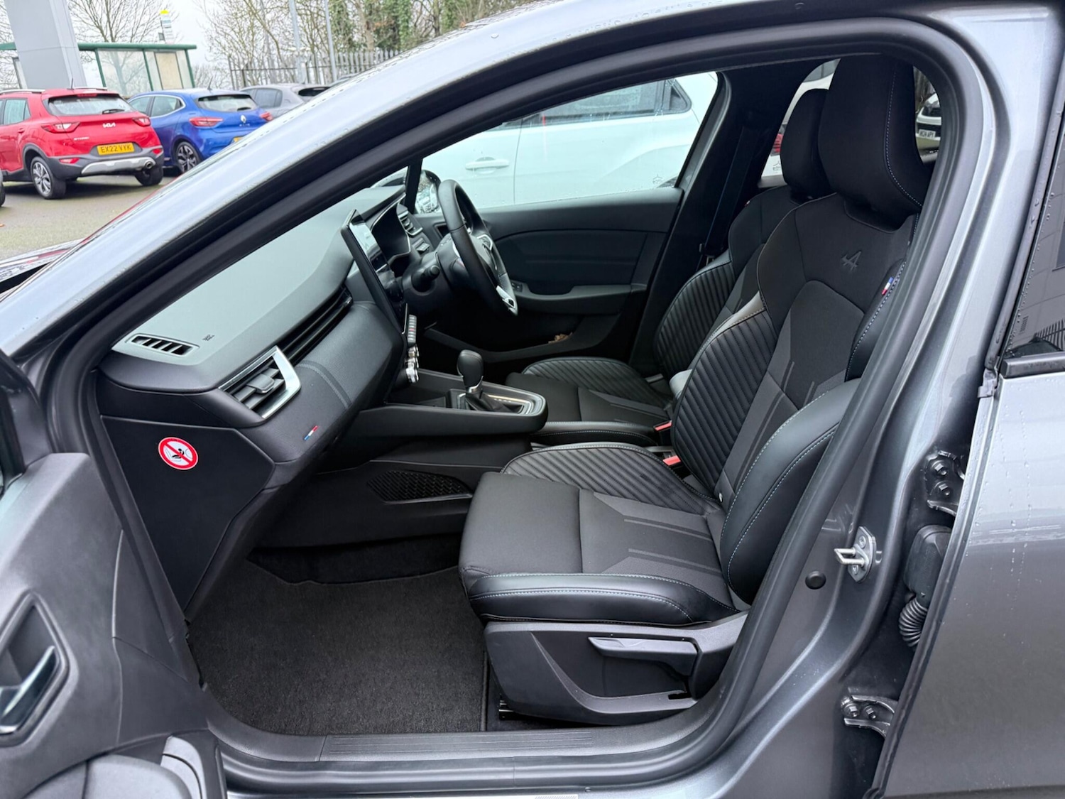 Used Renault Clio 2024 for sale - 77175014: Photo 17