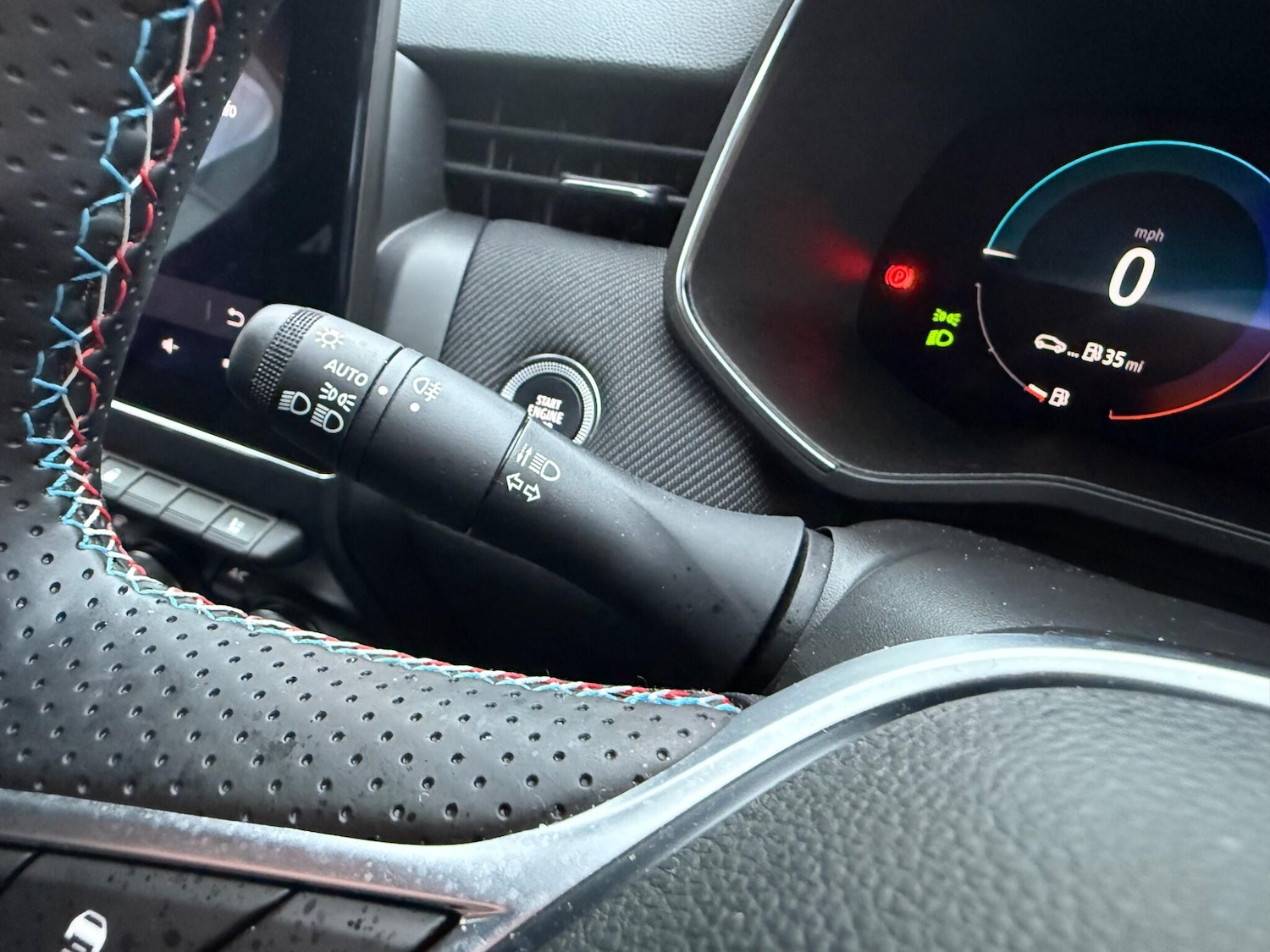 Used Renault Clio 2024 for sale - 77175014: Photo 37