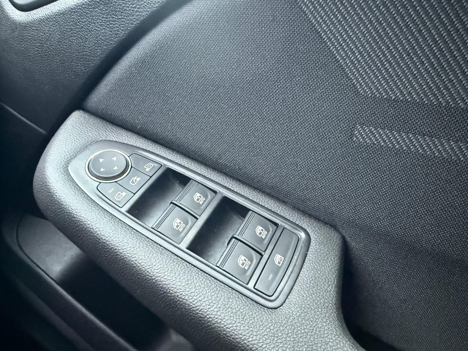 Used Renault Clio 2024 for sale - 77175014: Photo 41