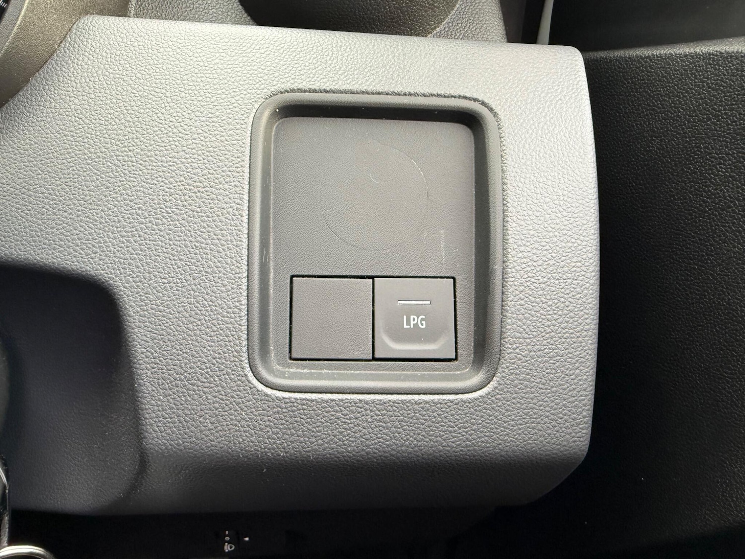 Used Dacia Duster 2022 for sale - 77709468: Photo 32