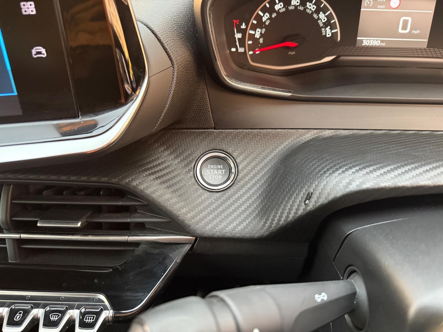 Used Peugeot 208 2023 for sale - 76765369: Photo 32