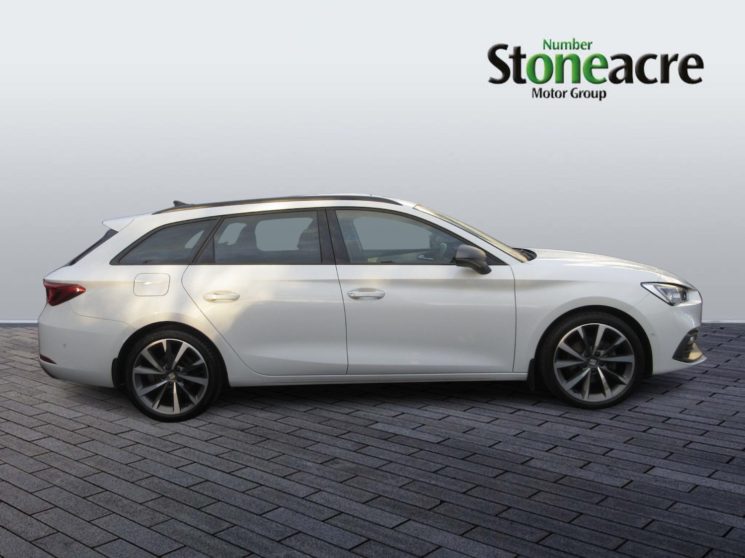 Used SEAT Leon 2021 for sale - 76596971: Photo 2