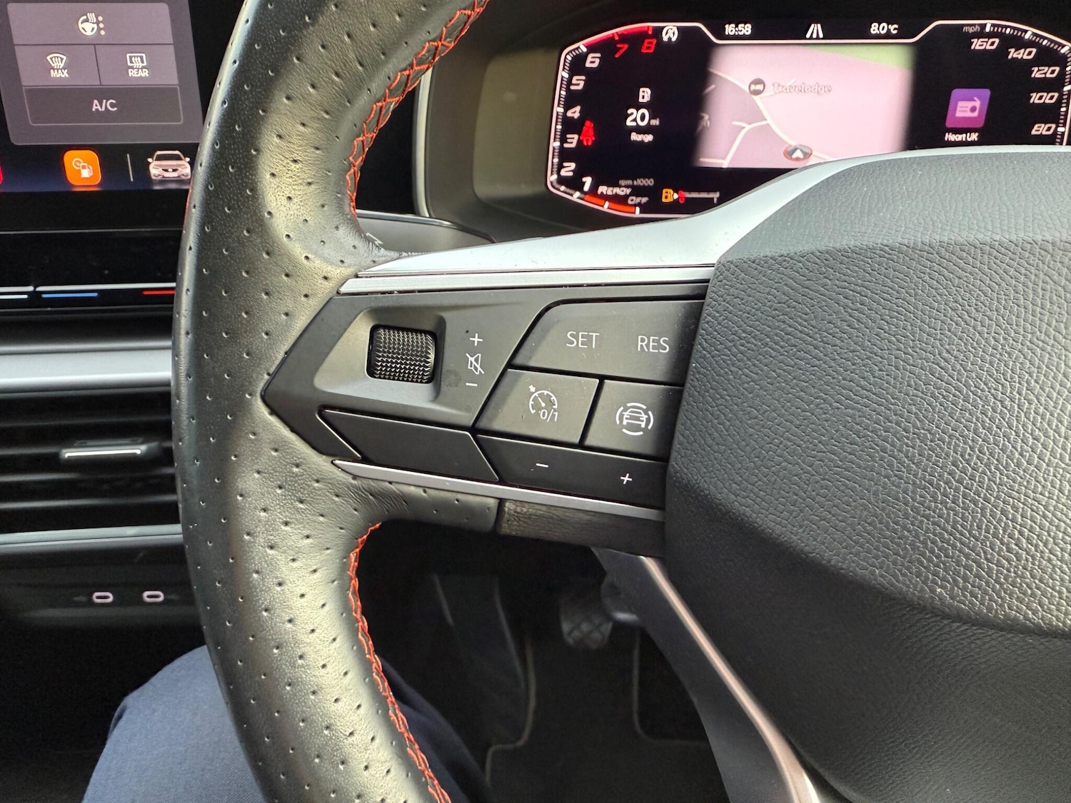 Used SEAT Leon 2021 for sale - 76596971: Photo 31