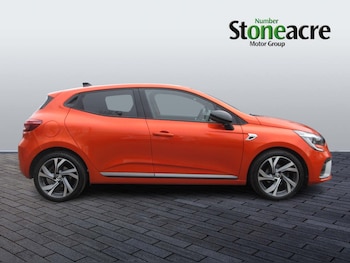 Used Renault Clio 2023 for sale - 77994063: Photo