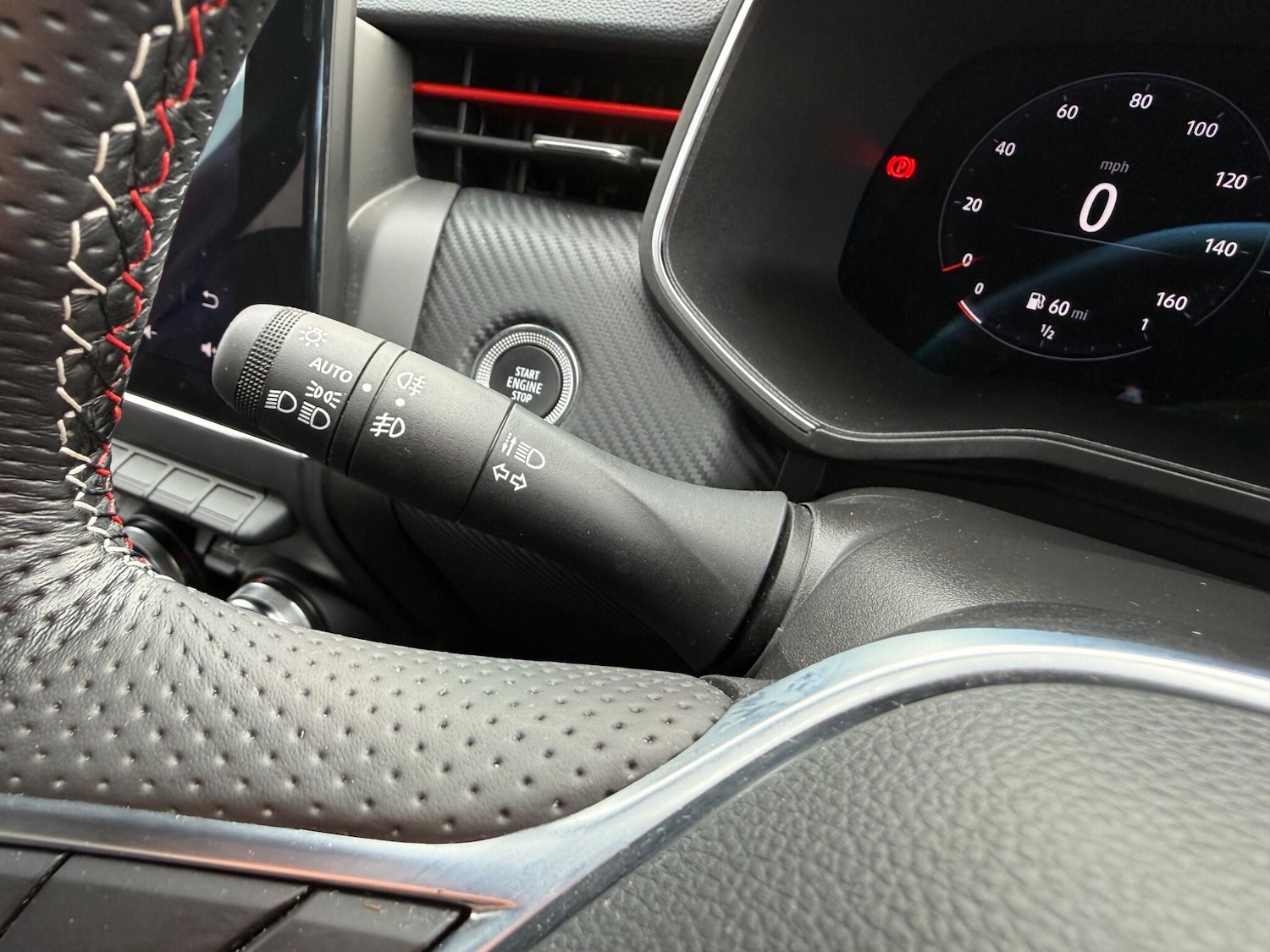 Used Renault Clio 2023 for sale - 77994063: Photo 38