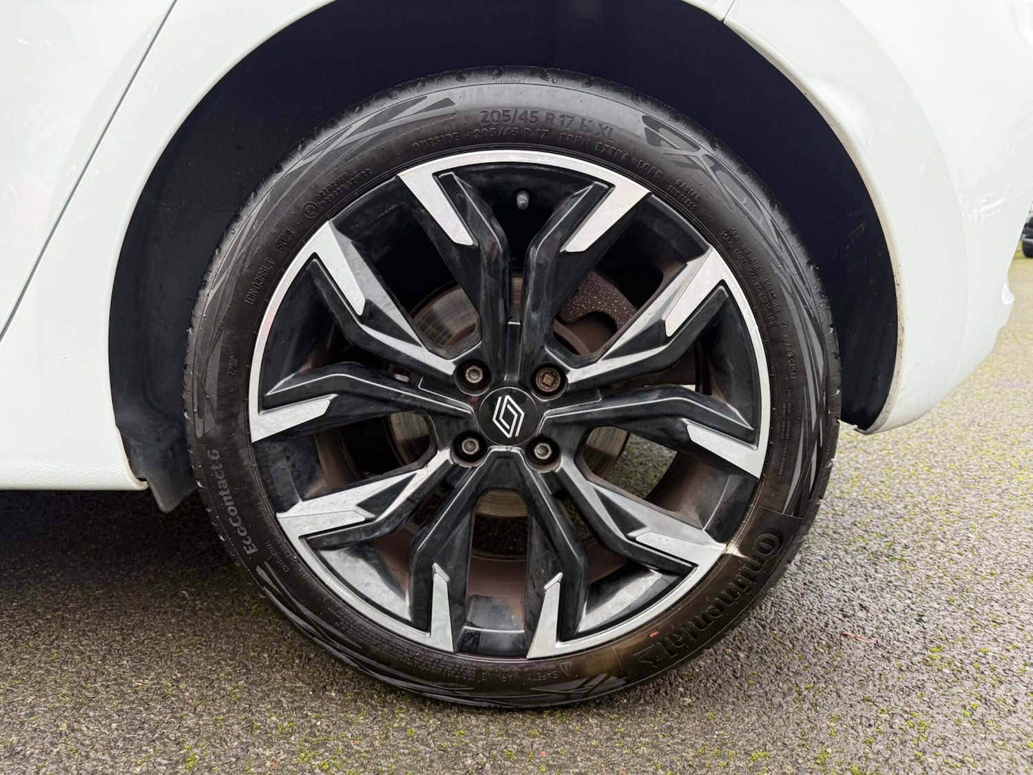 Used Renault Clio for sale - 77321063: Photo 12