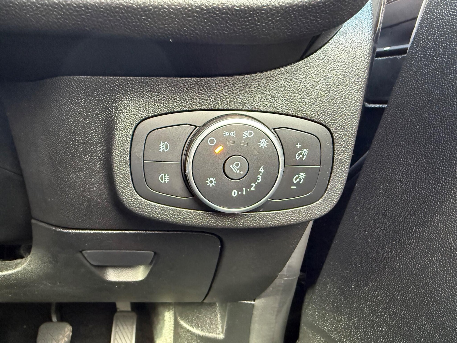 Used Ford Fiesta for sale - 77753060: Photo 38