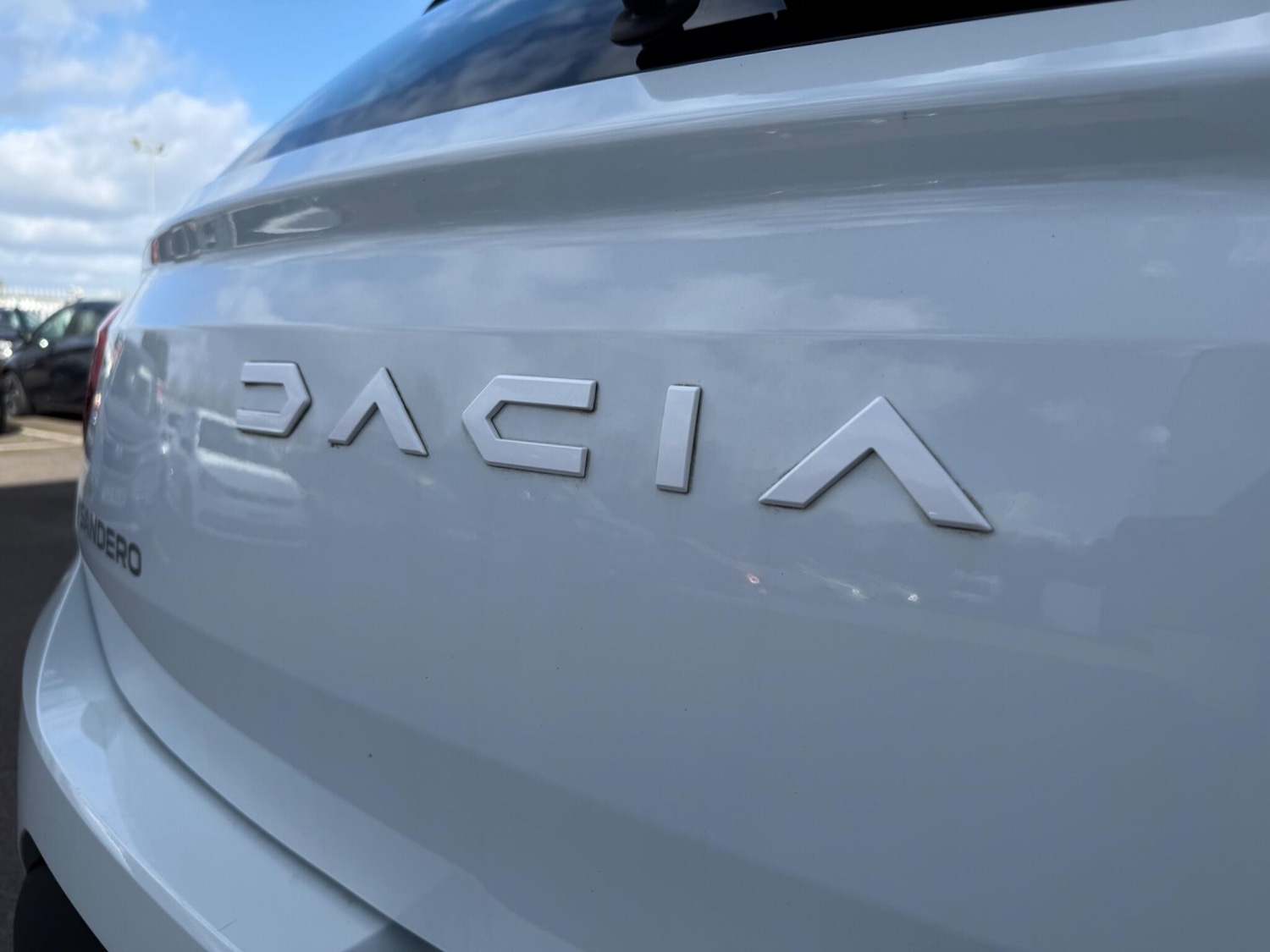 Used Dacia Sandero Stepway 2023 for sale - 77838483: Photo 11