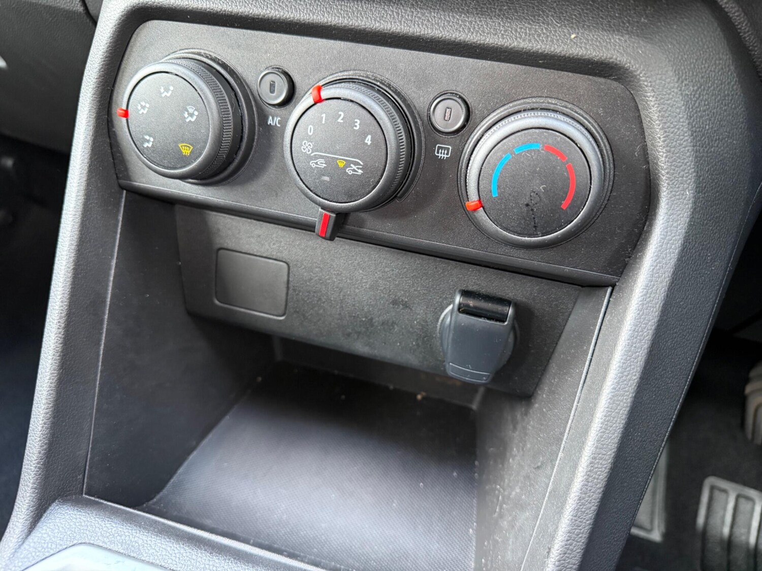 Used Dacia Sandero Stepway 2023 for sale - 77838483: Photo 22