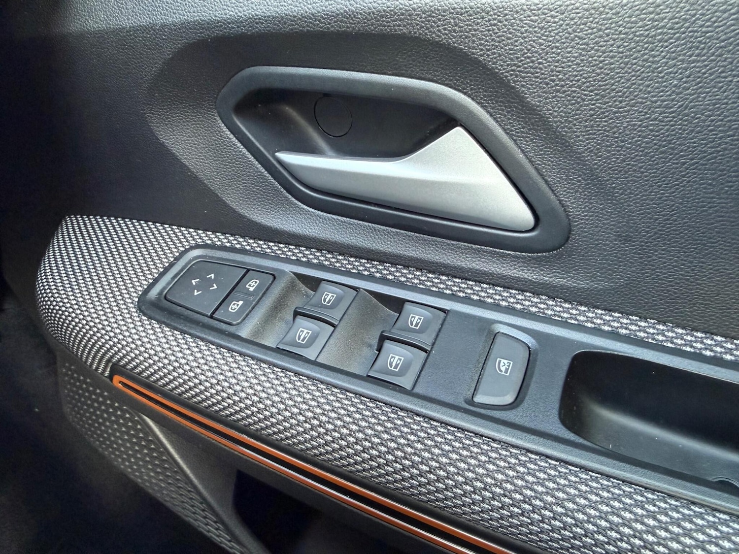 Used Dacia Sandero Stepway 2023 for sale - 77838483: Photo 26