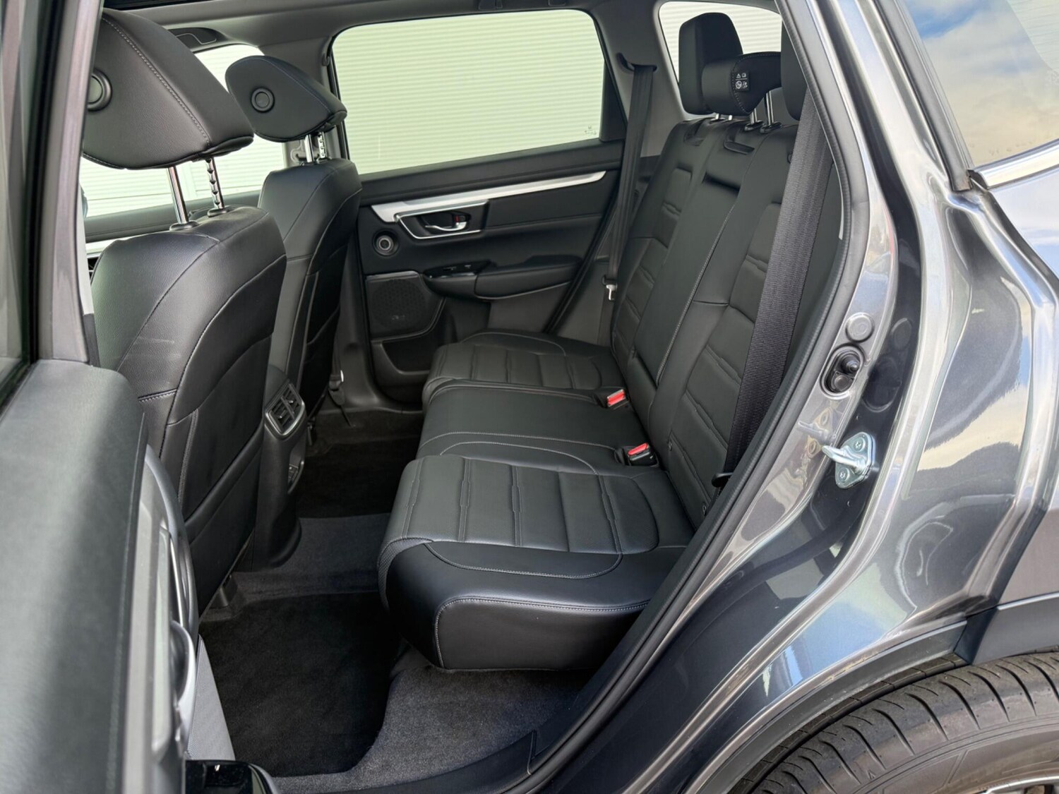 Used Honda CR-V 2022 for sale - 76337646: Photo 17