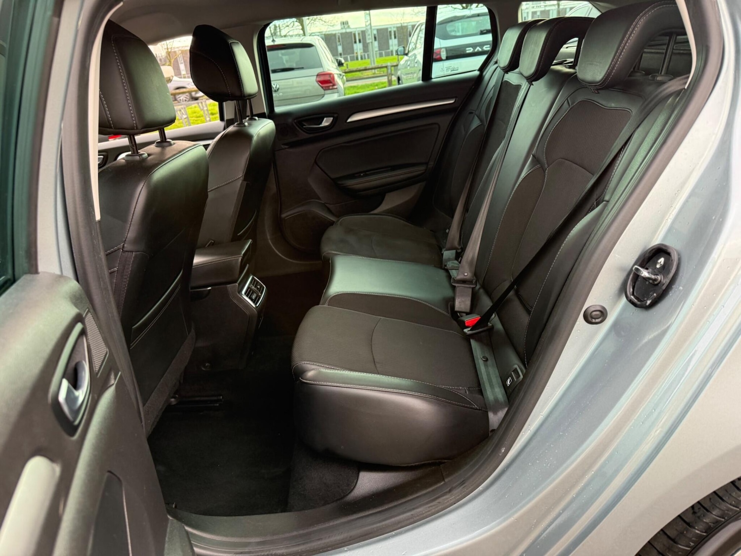 Used Renault Megane for sale - 77909192: Photo 10