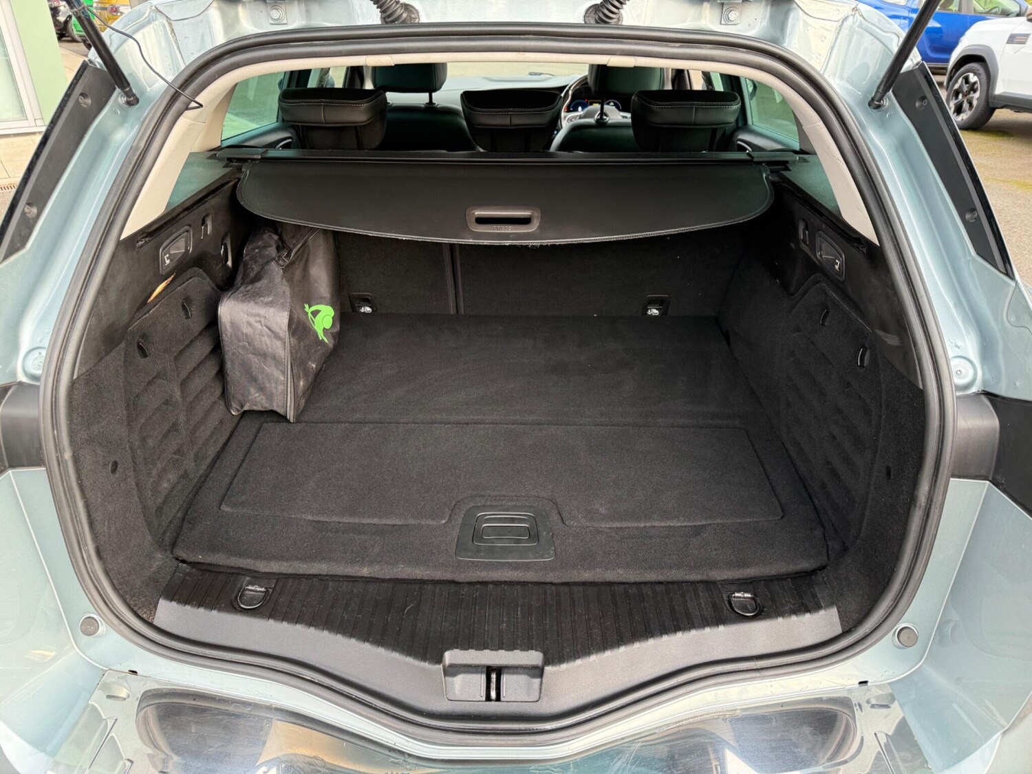 Used Renault Megane for sale - 77909192: Photo 13