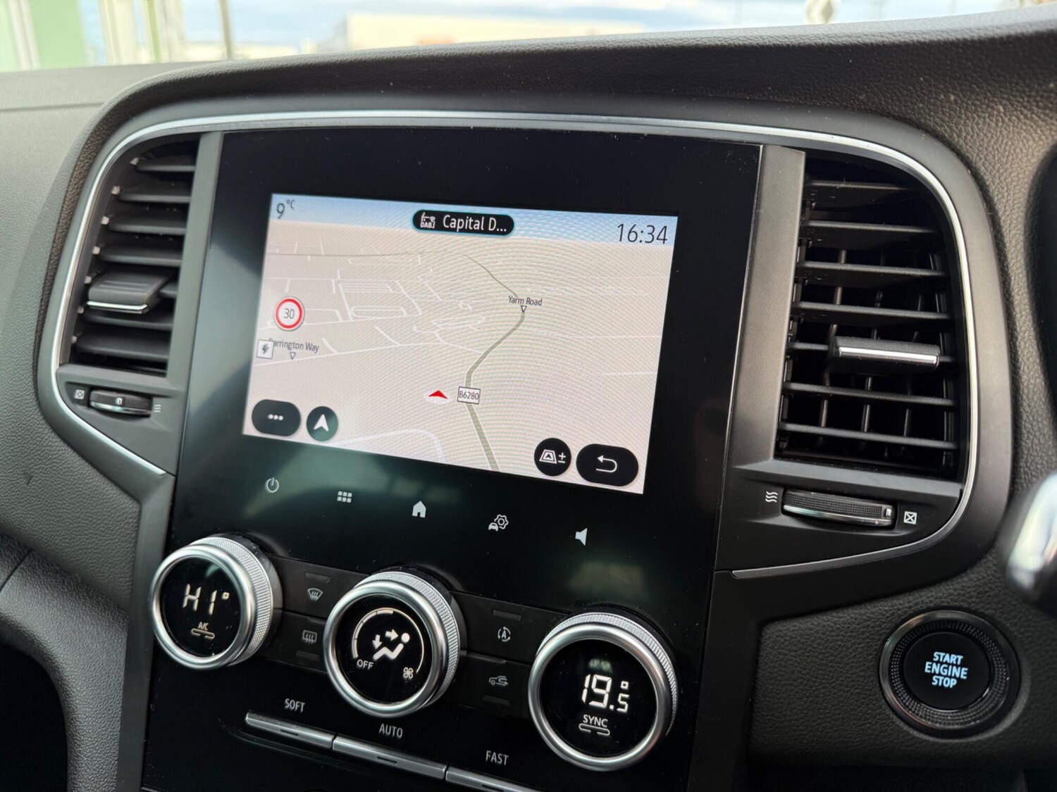 Used Renault Megane for sale - 77909192: Photo 15