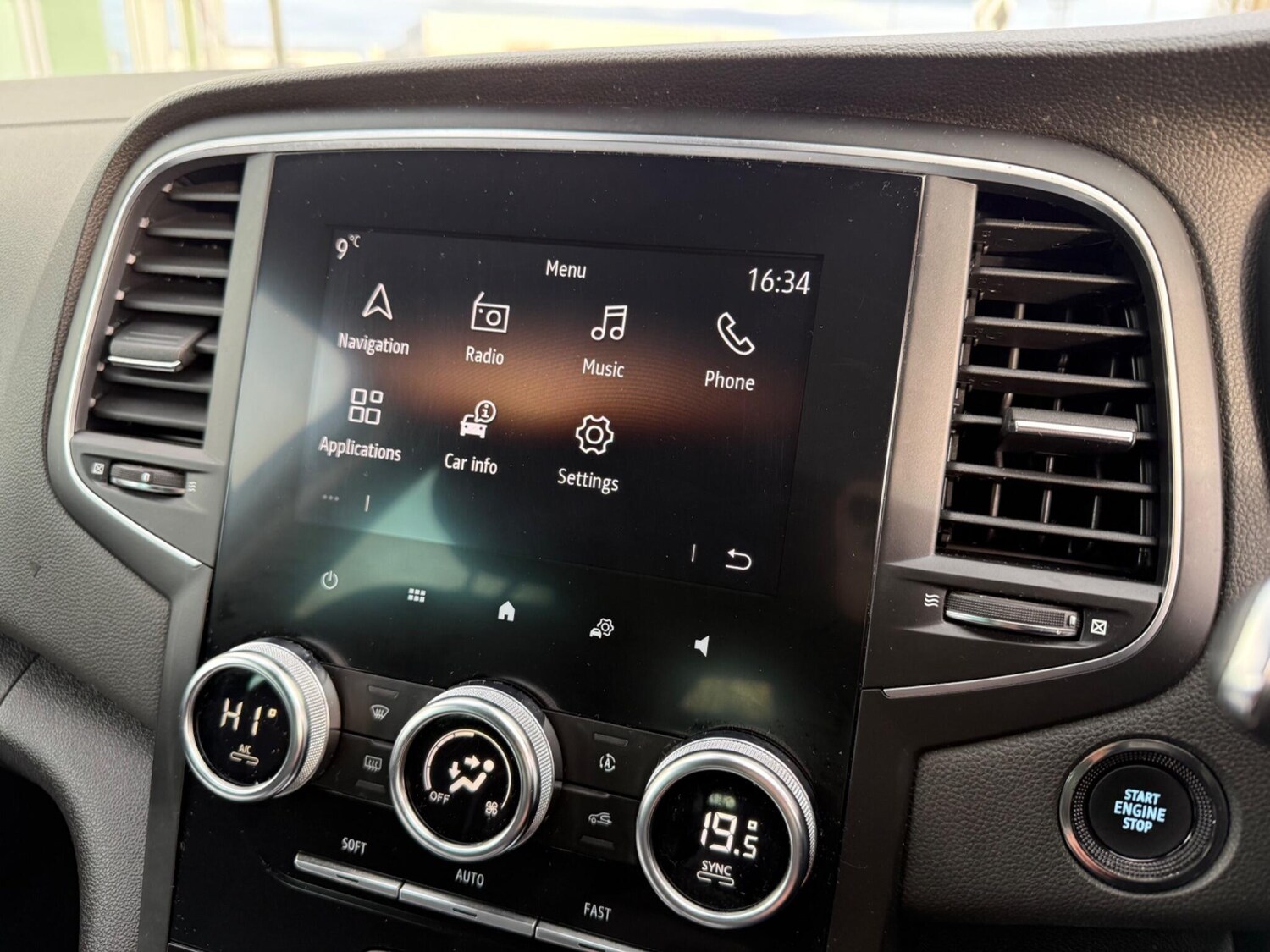 Used Renault Megane for sale - 77909192: Photo 19