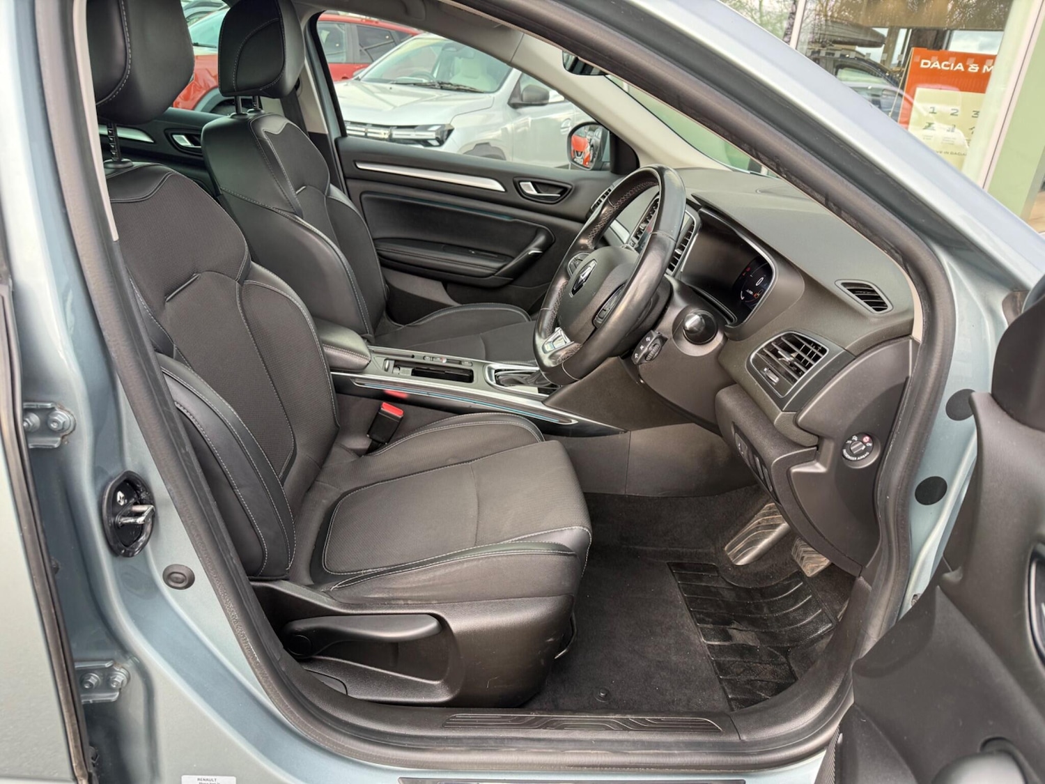 Used Renault Megane for sale - 77909192: Photo 7