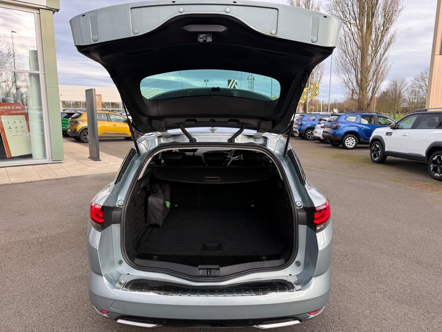 Used Renault Megane for sale - 77909192: Photo 8