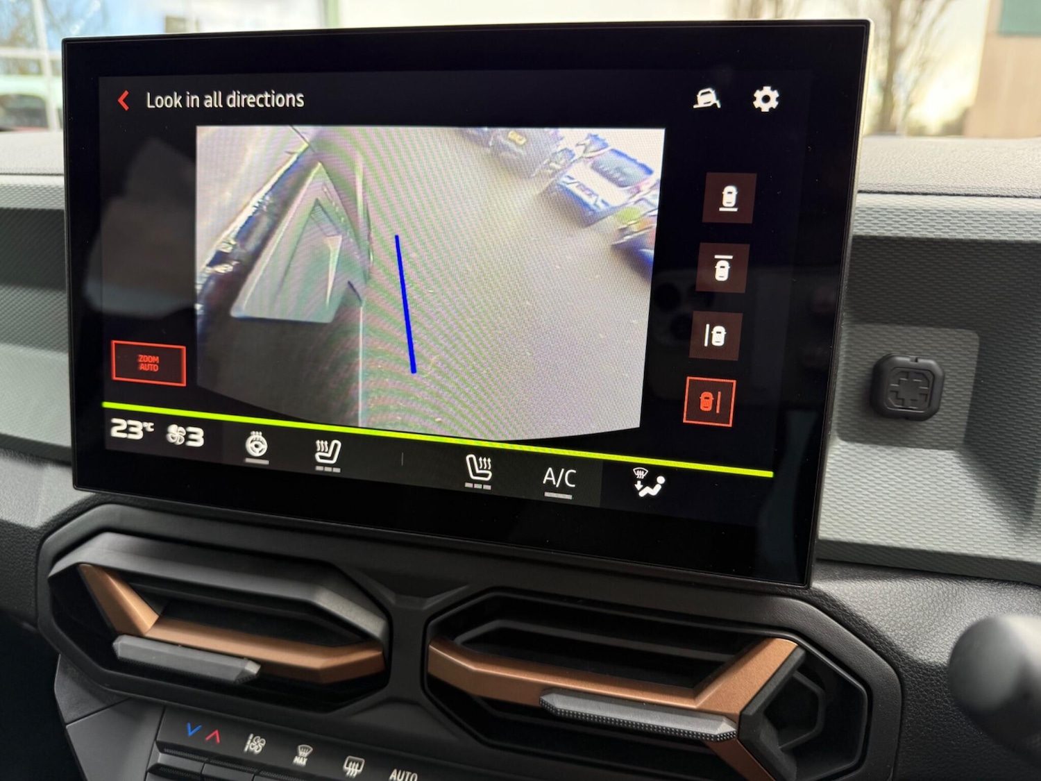 Used Dacia Duster 2025 for sale - 76765485: Photo 32